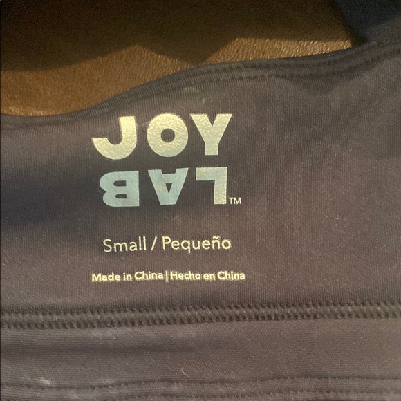 Gray Ruffled Crop Top - Picture 4 of 4